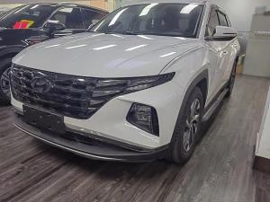 Hyundai Tucson 2022 Бензин