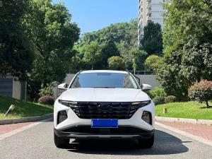 Hyundai Tucson 2023 Бензин