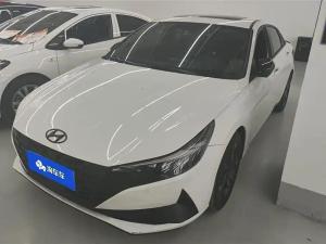 Hyundai Elantra 2023 Бензин