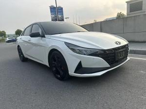 Hyundai Elantra 2023 Бензин