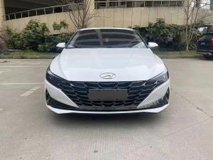 Hyundai Elantra 2023 Бензин