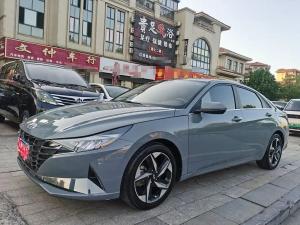 Hyundai Elantra 2023 Бензин