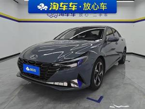 Hyundai Elantra 2023 Бензин