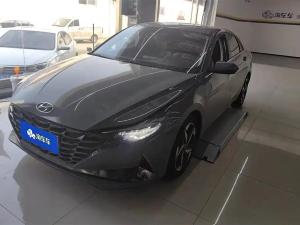 Hyundai Elantra 2023 Бензин