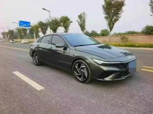 Hyundai Elantra 2023 Бензин