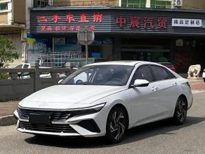 Hyundai Elantra 2023 Бензин