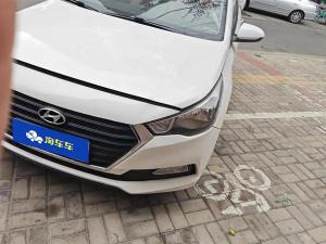 Hyundai Verna 2017 Бензин