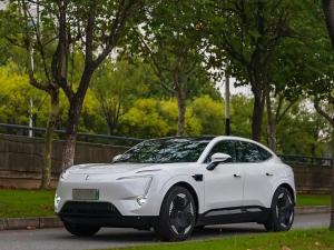 Avatr 11 2024 Электрический