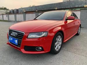 Audi A4L 2012 Бензин