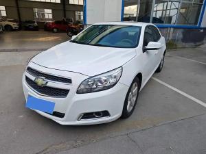 Chevrolet Malibu 2015 Бензин