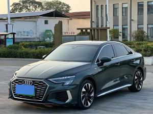 Audi A3 2023 Бензин