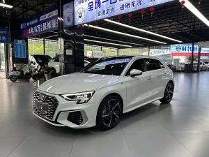 Audi A3 2023 Бензин