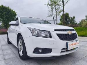 Chevrolet Cruze 2013 Бензин