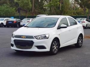 Chevrolet Aveo 2015 Бензин