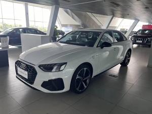 Audi A4L 2024 Бензин