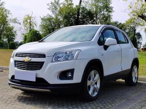 Chevrolet Trax 2015 Бензин
