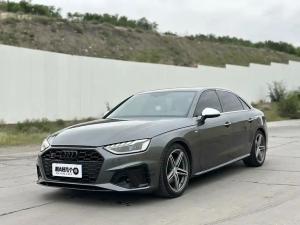 Audi A4L 2021 Бензин