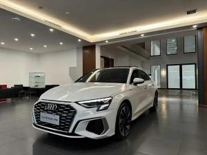 Audi A3 2023 Бензин