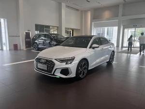 Audi A3 2024 Бензин