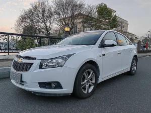 Chevrolet Cruze 2012 Бензин