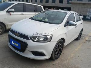 Chevrolet Aveo 2015 Бензин