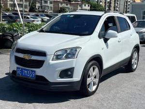 Chevrolet Trax 2015 Бензин
