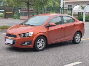 Chevrolet Aveo 2013 Бензин