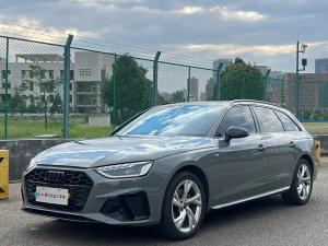 Audi A4 imported 2022 Бензин