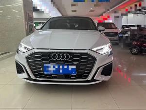 Audi A3 2023 Бензин