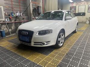 Audi A4 2008 Бензин