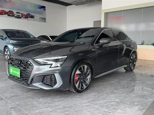 Audi A3 2023 Бензин