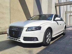 Audi A4L 2011 Бензин