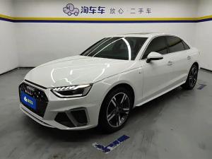 Audi A4L 2021 Бензин