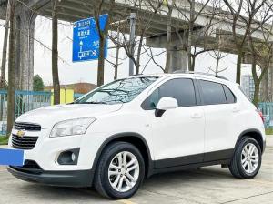 Chevrolet Trax 2016 Бензин