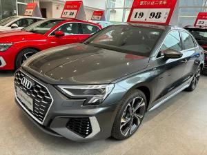 Audi A3 2023 Бензин