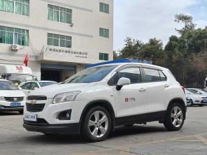 Chevrolet Trax 2015 Бензин