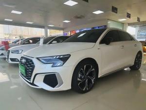 Audi A3 2022 Бензин