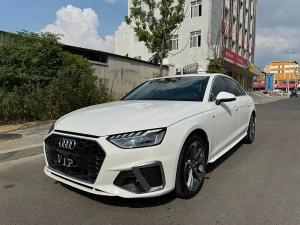 Audi A4L 2021 Бензин