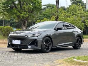 Changan UNI-V 2023 Бензин