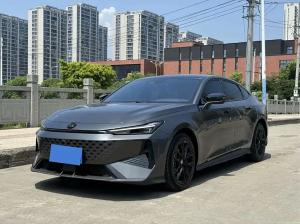 Changan UNI-V 2024 Бензин