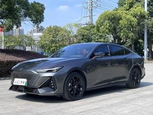 Changan UNI-V iDD 2023 Подключаемый гибрид