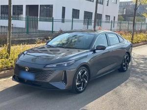 Changan Yida 2023 Бензин