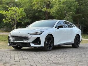 Changan UNI-V 2023 Бензин