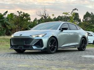 Changan UNI-V 2023 Бензин