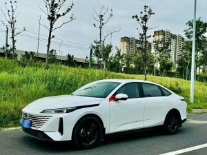 Changan Yida 2023 Бензин