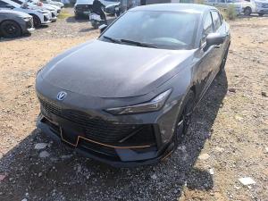 Changan UNI-V 2022 Бензин