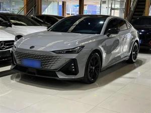 Changan UNI-V 2023 Бензин