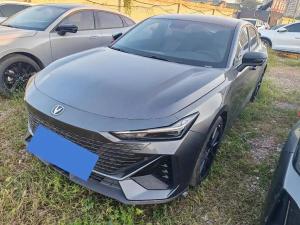 Changan UNI-V 2022 Бензин