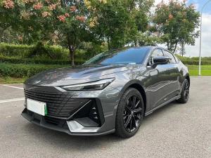 Changan UNI-V iDD 2023 Подключаемый гибрид