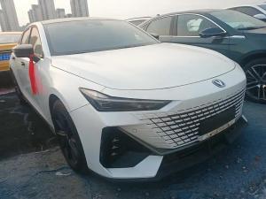 Changan UNI-V 2023 Бензин